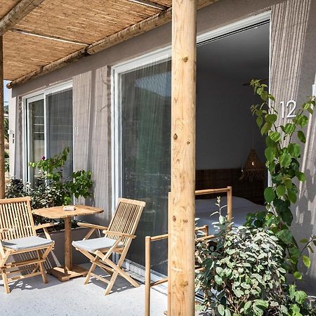 Arion Seaside Suites Paleros Exterior foto