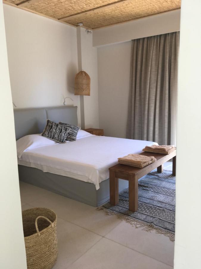Arion Seaside Suites Paleros Exterior foto