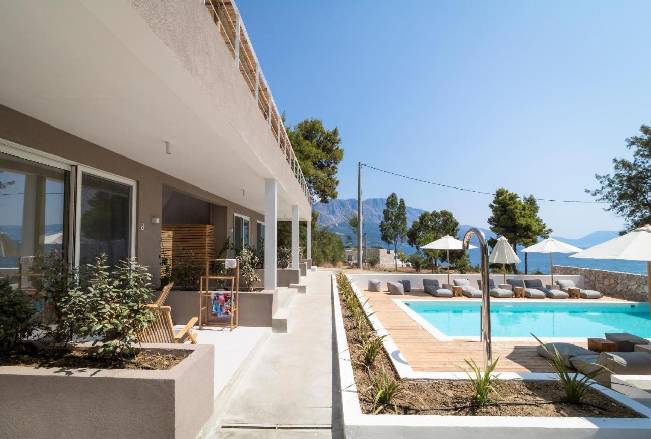 Arion Seaside Suites Paleros Exterior foto