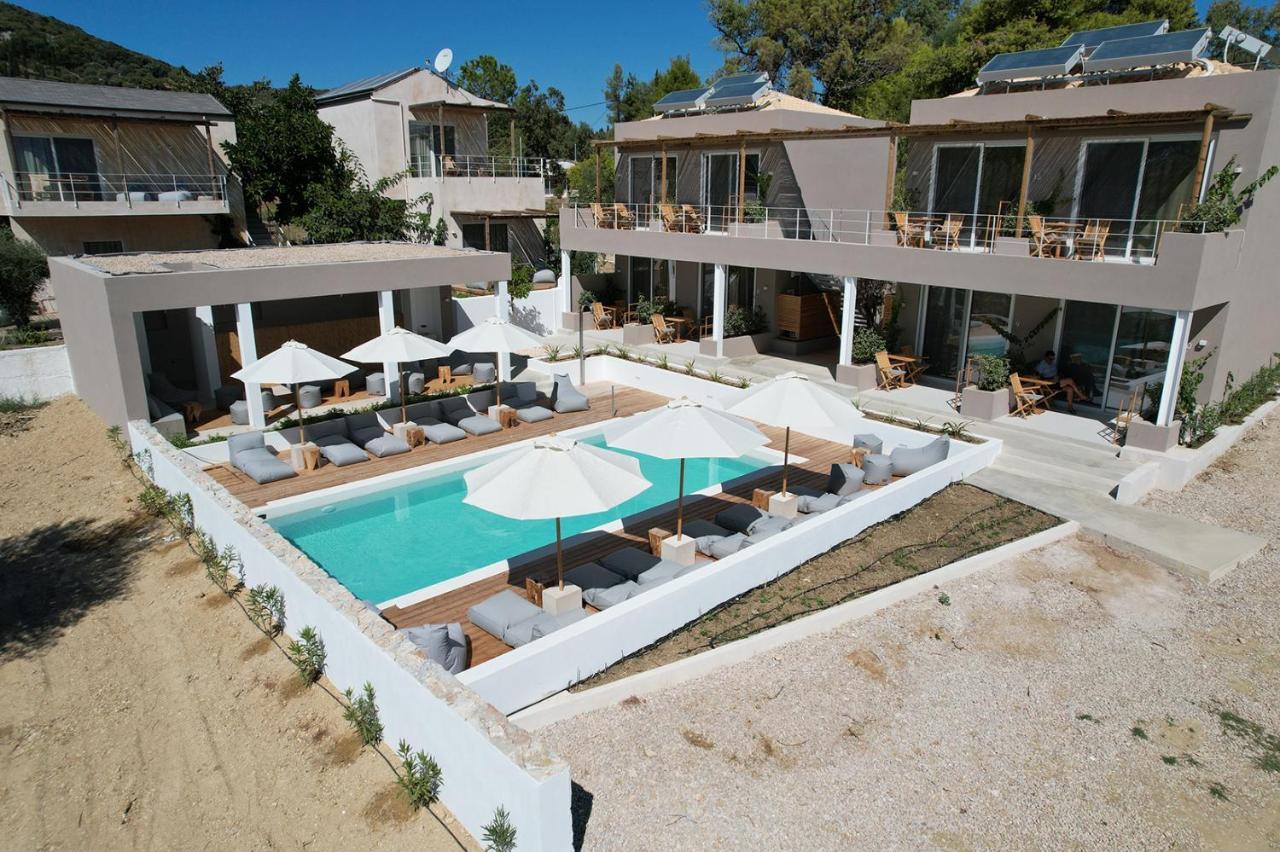 Arion Seaside Suites Paleros Exterior foto