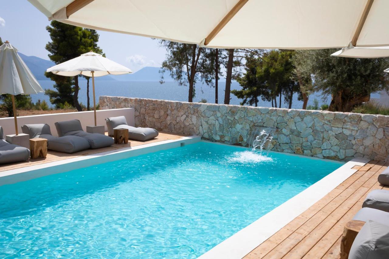 Arion Seaside Suites Paleros Exterior foto