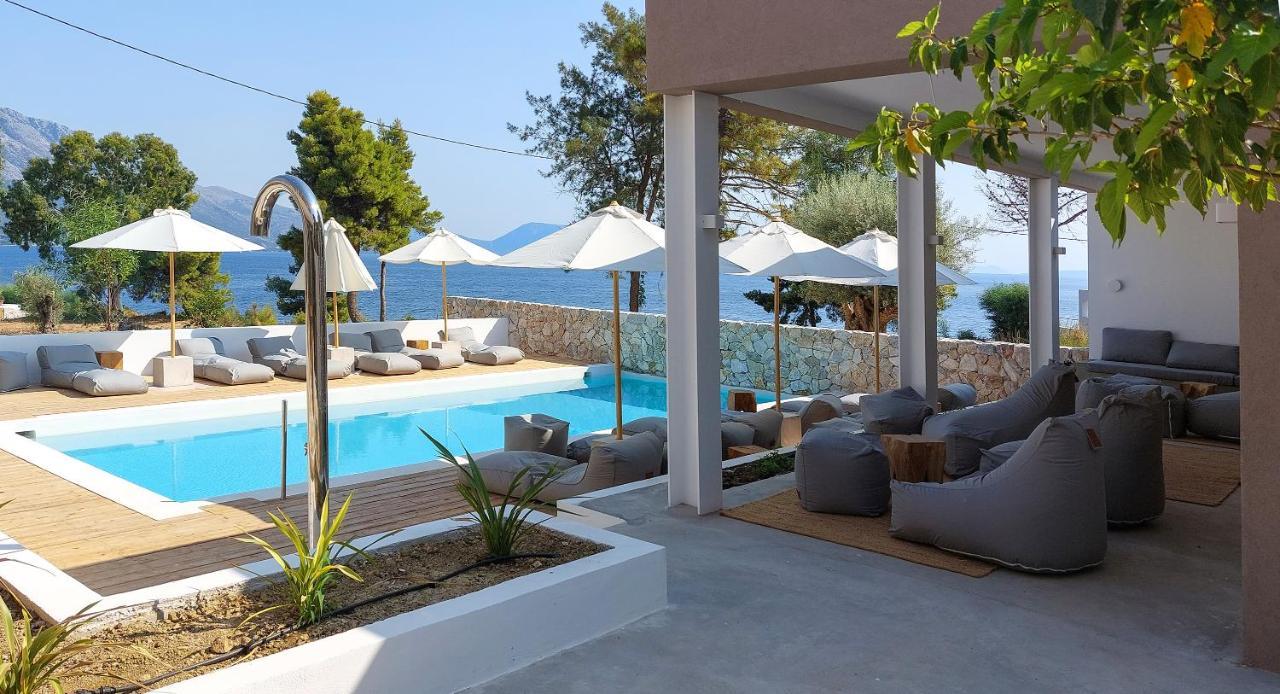 Arion Seaside Suites Paleros Exterior foto